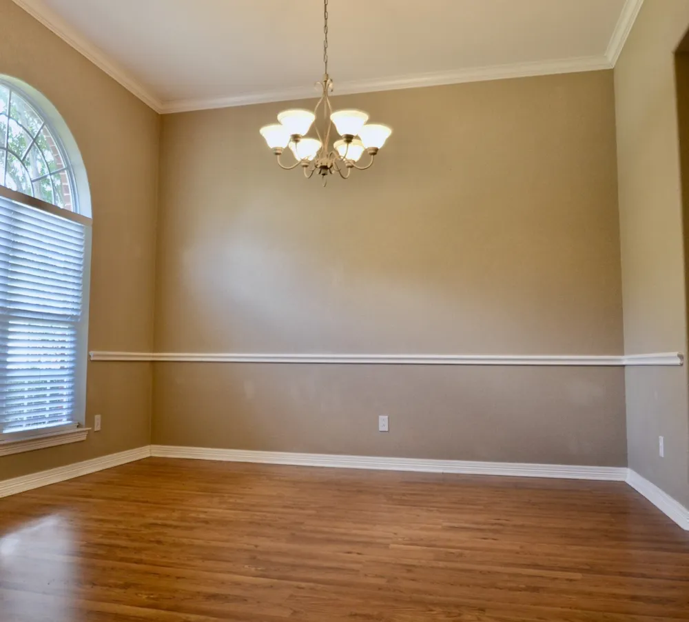 924 Lands End Cove Hewitt, TX 76643