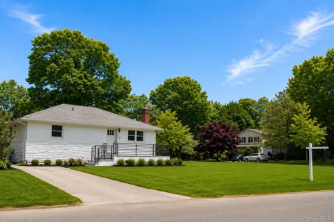 18 Merrick Road