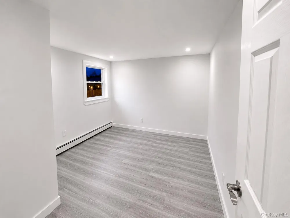 18 Merrick Road Shirley, NY 11967