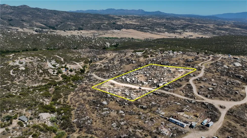 Thomas Road Hemet, CA 92544