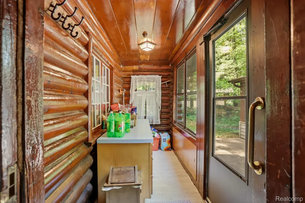 3814 S Towerline Road Bridgeport Charter Township, MI 48722