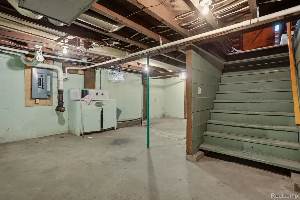 3814 S Towerline Road Bridgeport Charter Township, MI 48722