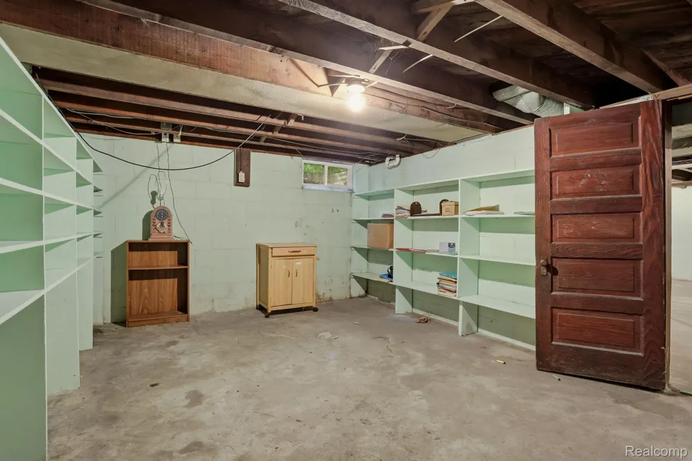 3814 S Towerline Road Bridgeport Charter Township, MI 48722