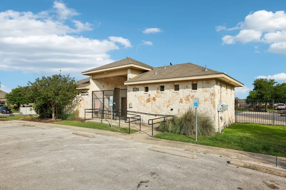 232 Evening Dusk Drive Kyle, TX 78640