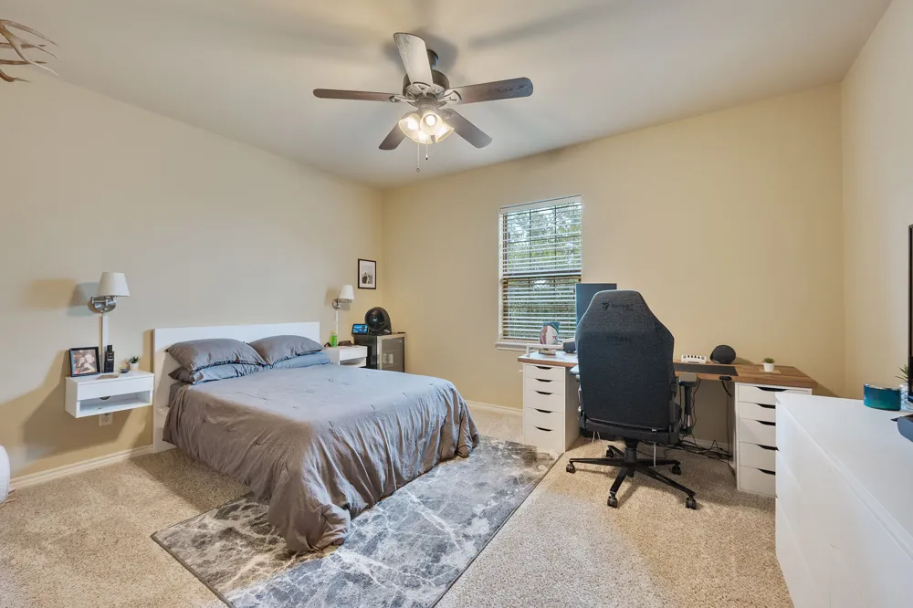 405 Momma Bear Drive College Station, TX 77845