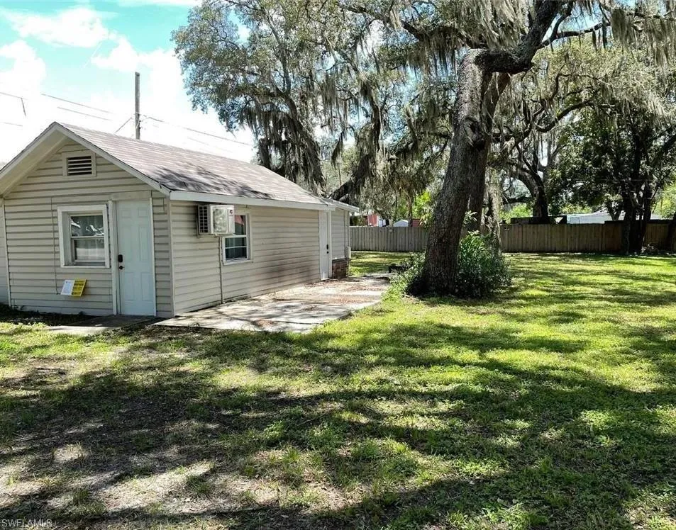111 Palmetto Lane W Polk City, FL 33868