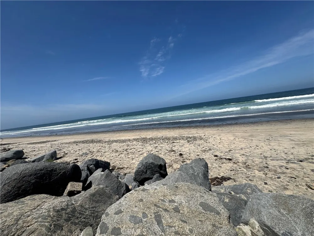 1398 Seacoast #C Imperial Beach, CA 91932