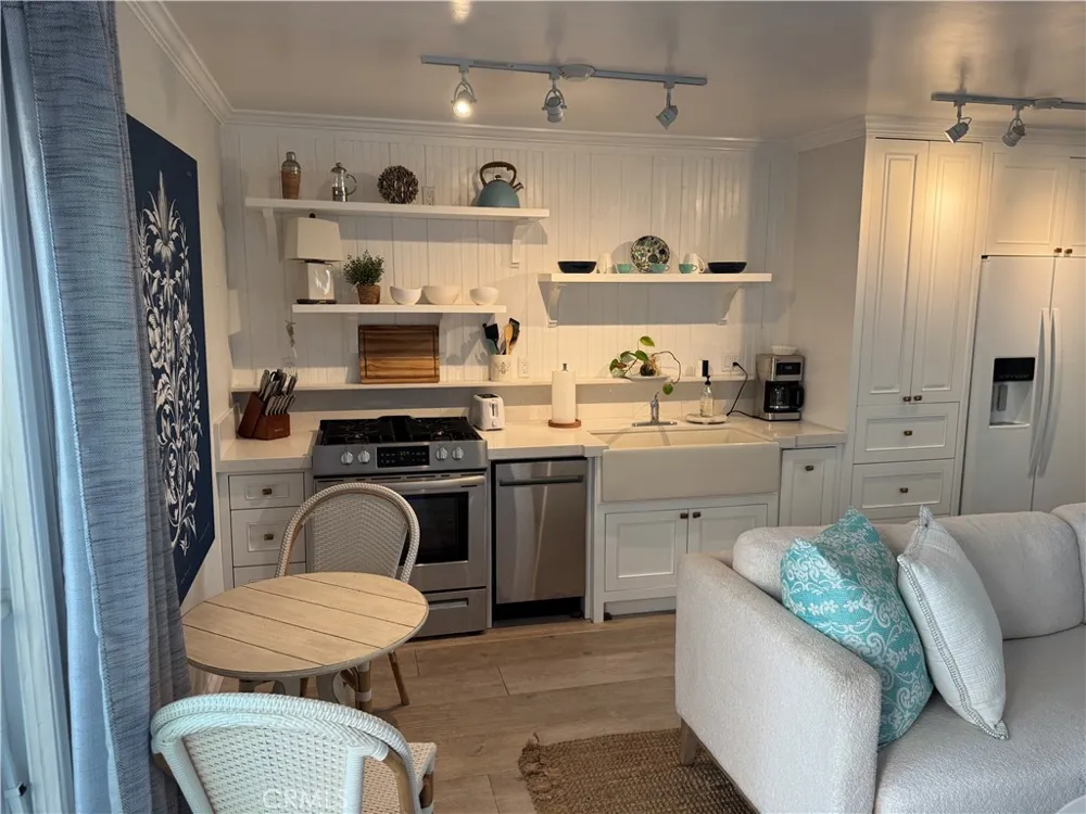 1398 Seacoast #C Imperial Beach, CA 91932