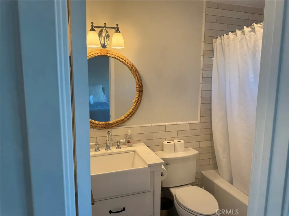 1398 Seacoast #C Imperial Beach, CA 91932