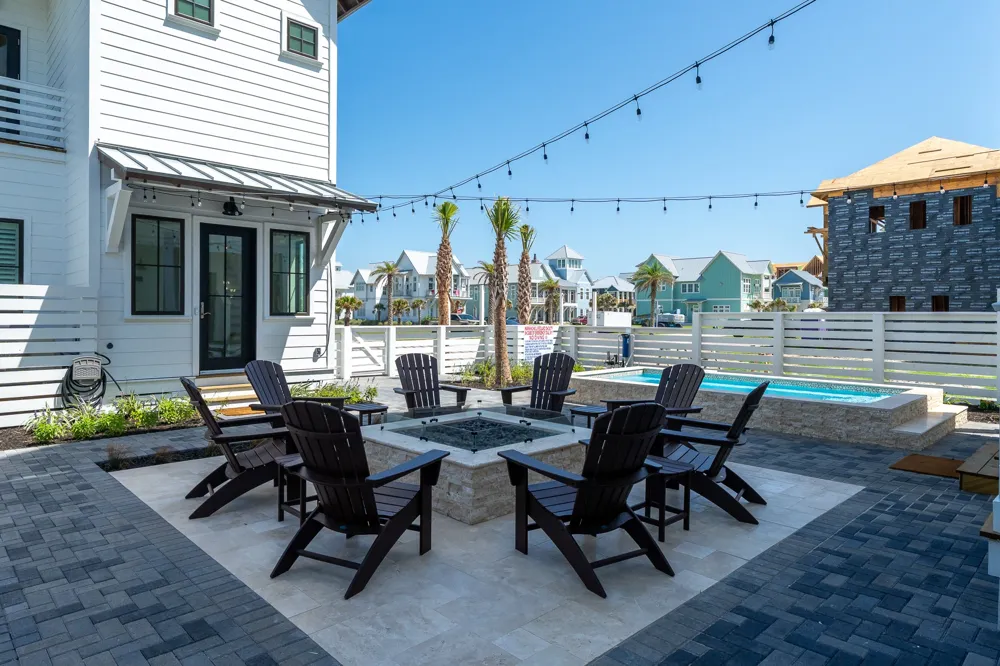 165 Triton Lane Port Aransas, TX 78373
