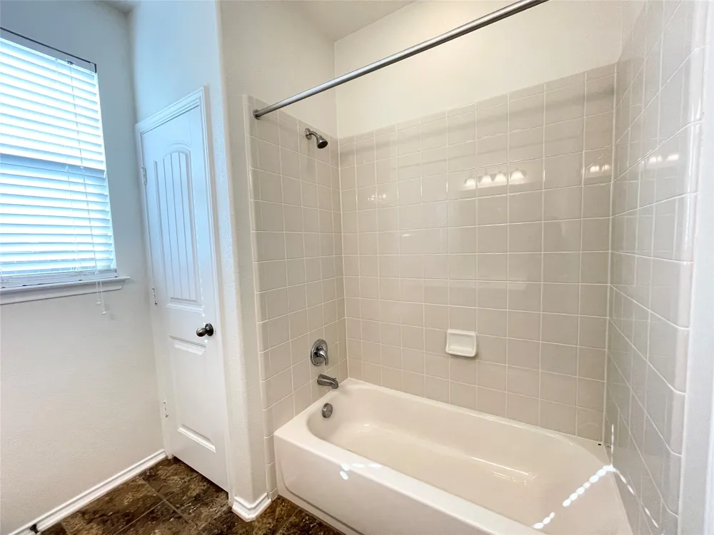 213 Connor Elkins Drive Kyle, TX 78640