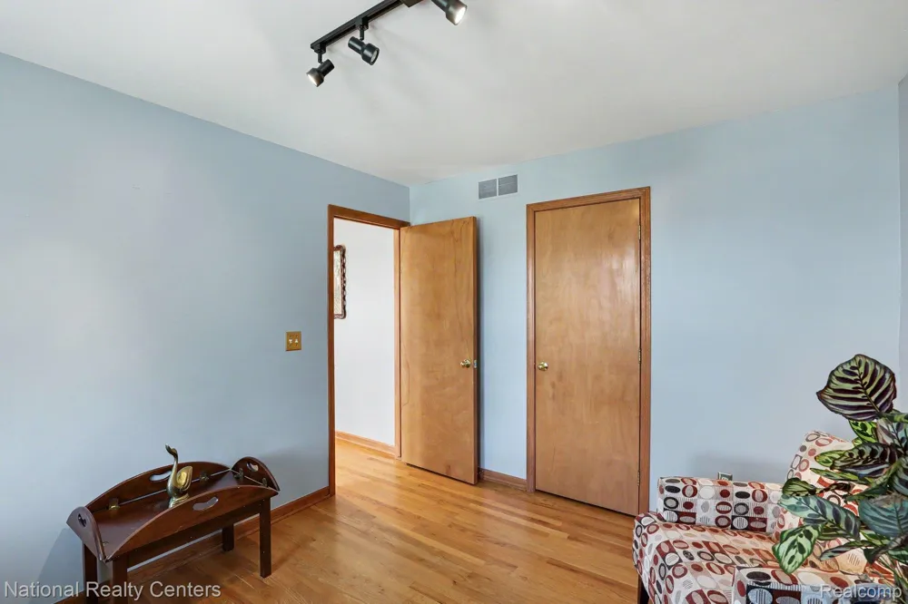 10368 Saint John Drive Algonac City, MI 48001