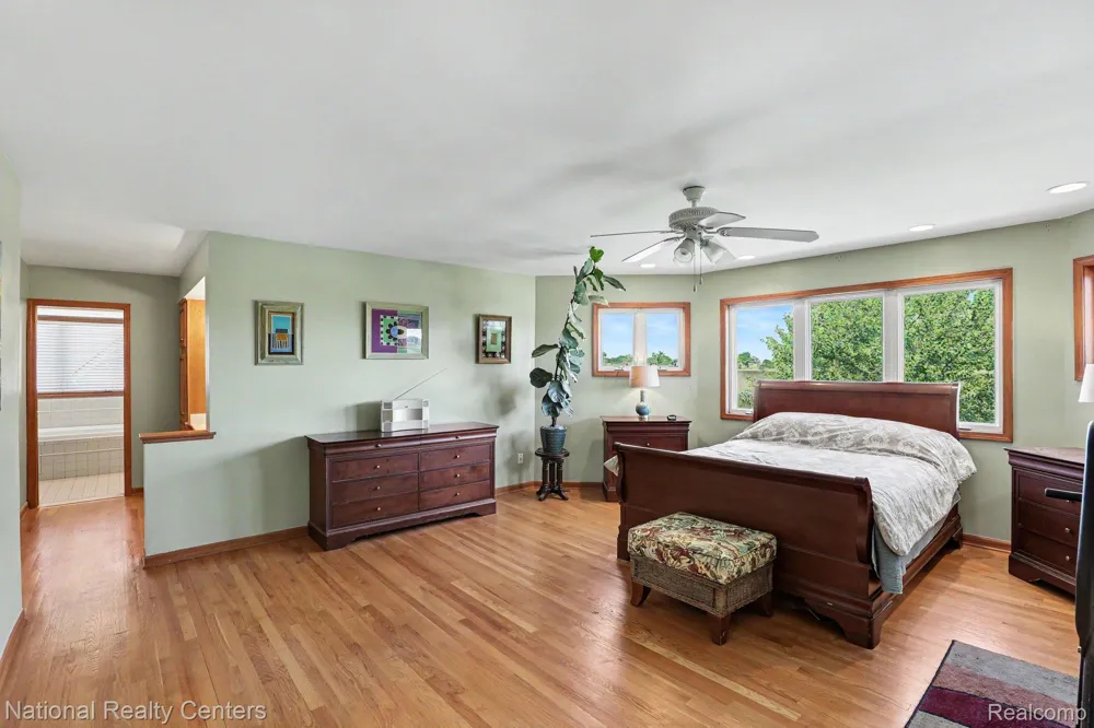 10368 Saint John Drive Algonac City, MI 48001