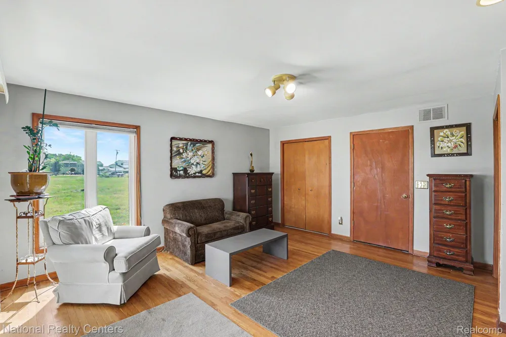 10368 Saint John Drive Algonac City, MI 48001