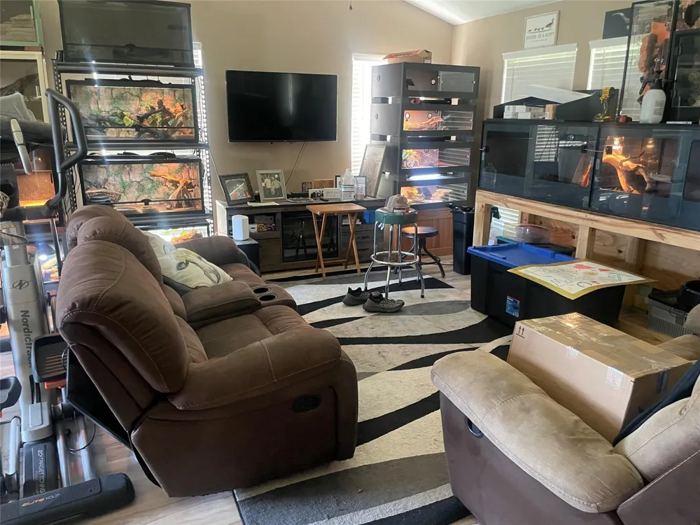 134 Bay Shore Drive La Porte, TX 77571