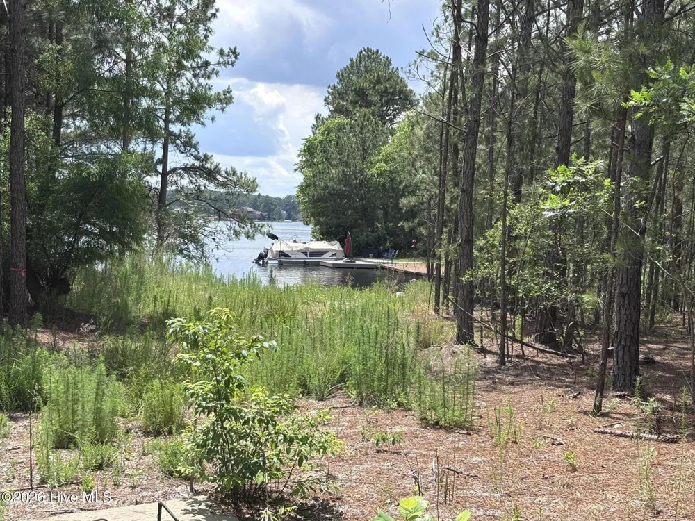 449 Longleaf Drive West End, NC 27376