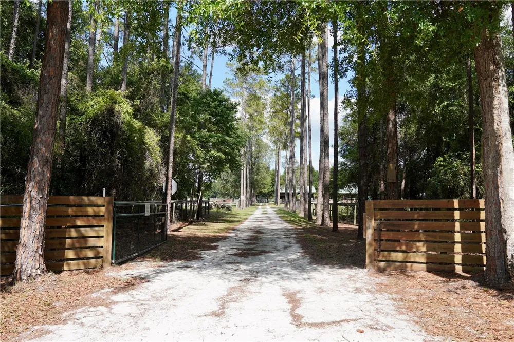 7191 NE 150TH AVENUE Williston, FL 32696