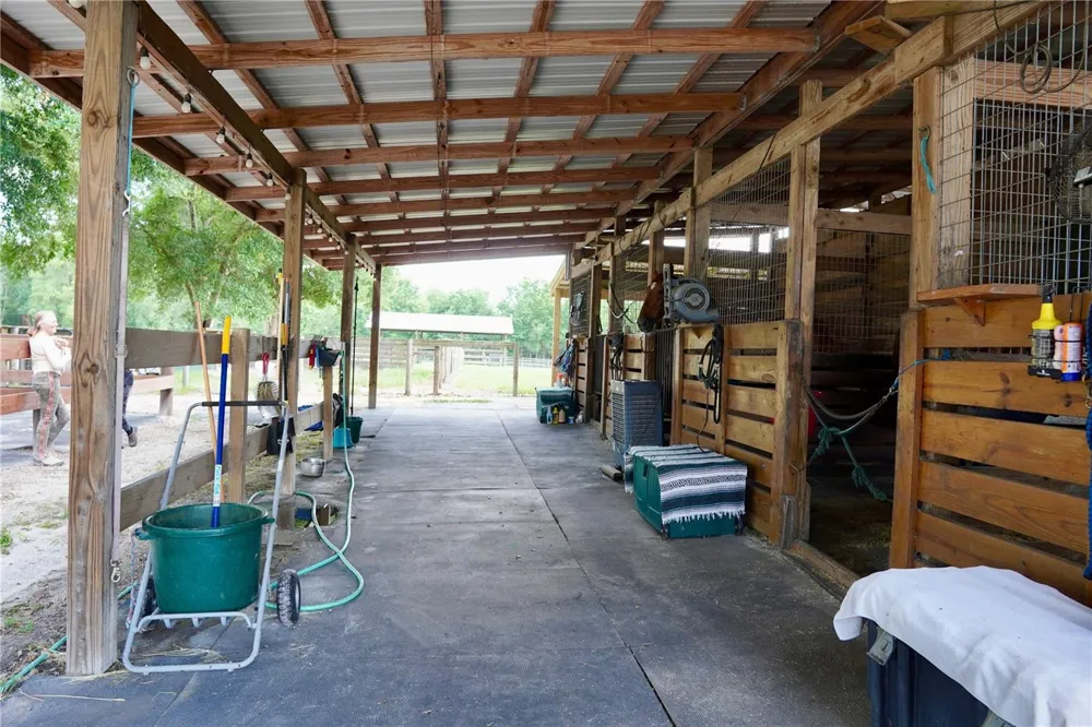 7191 NE 150TH AVENUE Williston, FL 32696