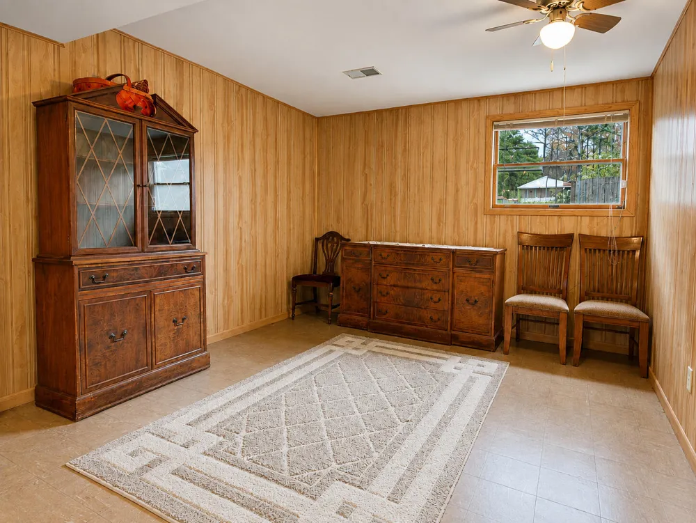 9502 Forrest Drive Highland, IN 46322