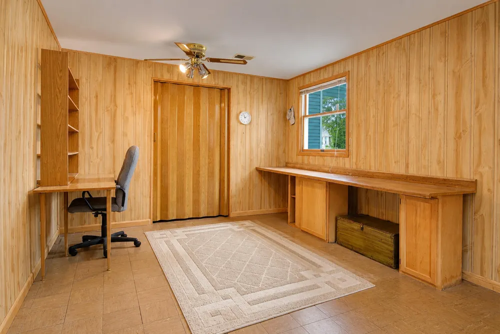 9502 Forrest Drive Highland, IN 46322