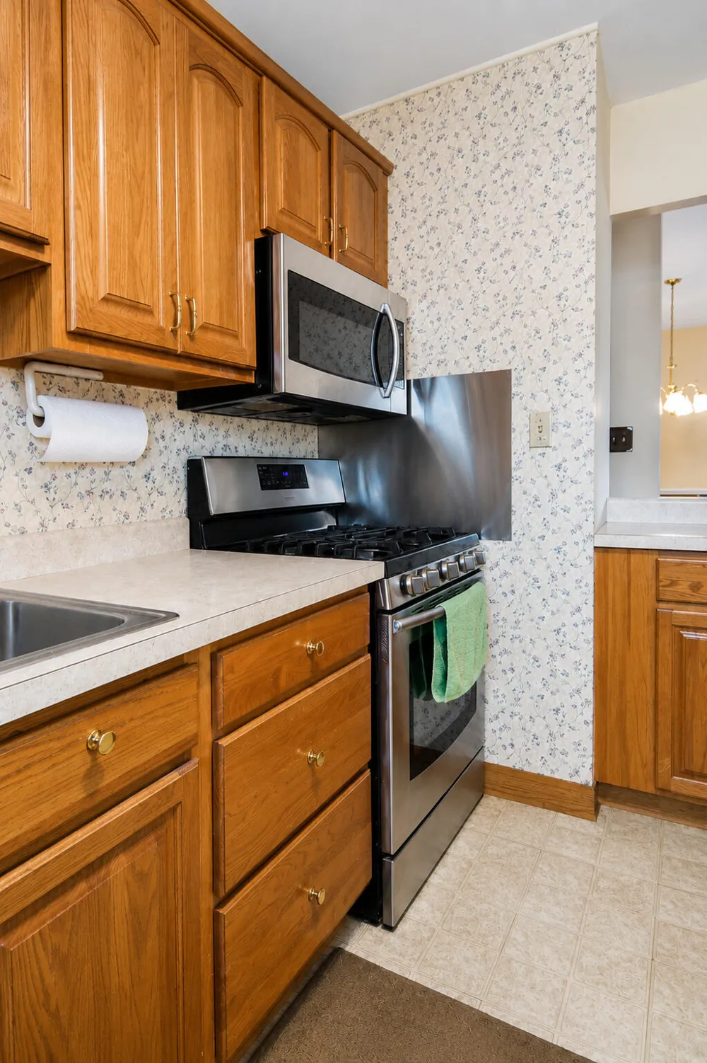9502 Forrest Drive Highland, IN 46322