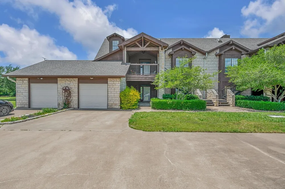 27095 Meadowmore Court #402 Whitney, TX 76692