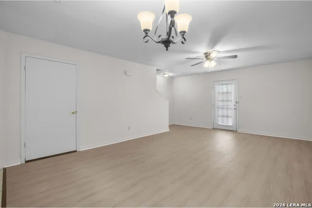 550 Dukeway Universal City, TX 78148