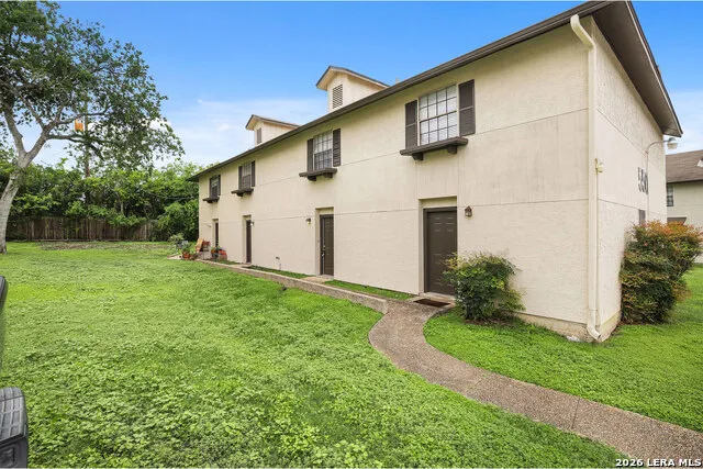 550 Dukeway Universal City, TX 78148