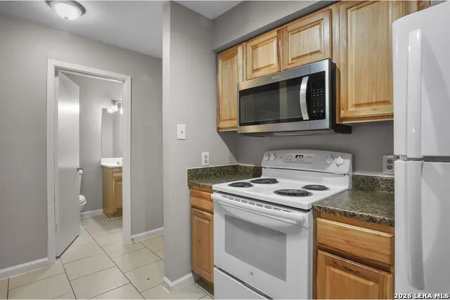 550 Dukeway Universal City, TX 78148