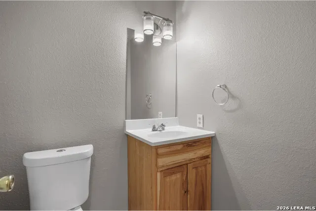 550 Dukeway Universal City, TX 78148