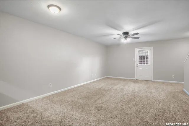 550 Dukeway Universal City, TX 78148