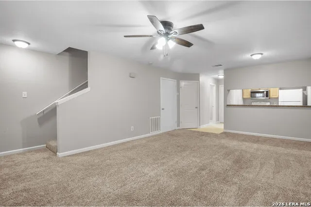 550 Dukeway Universal City, TX 78148