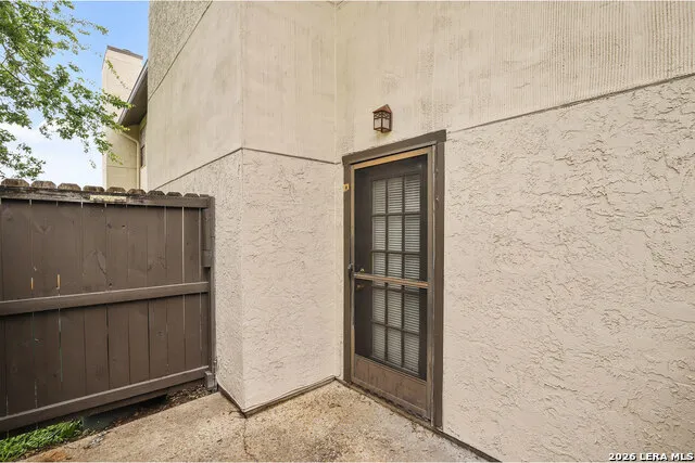 550 Dukeway Universal City, TX 78148