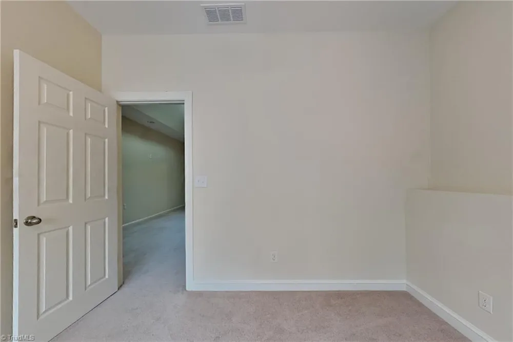 7260 Shadowridge Drive Lewisville, NC 27023