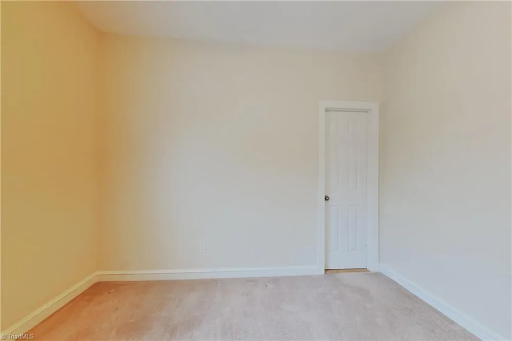 7260 Shadowridge Drive Lewisville, NC 27023