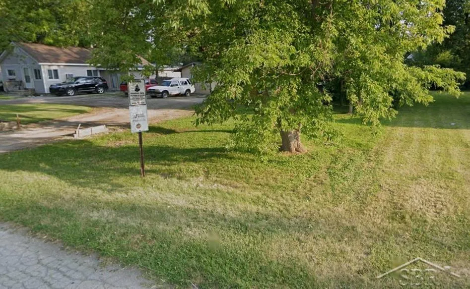 4026 Emerick Street Saginaw Charter Township, MI 48638