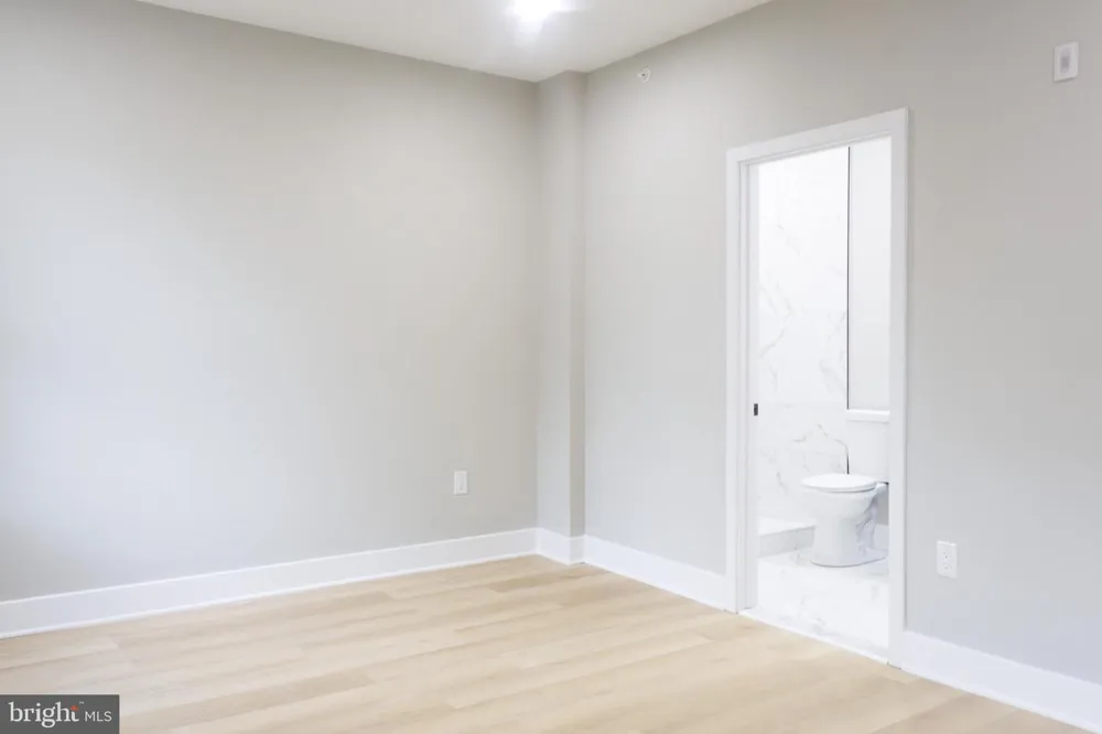 1201 LINDLEY AVENUE Philadelphia, PA 19141