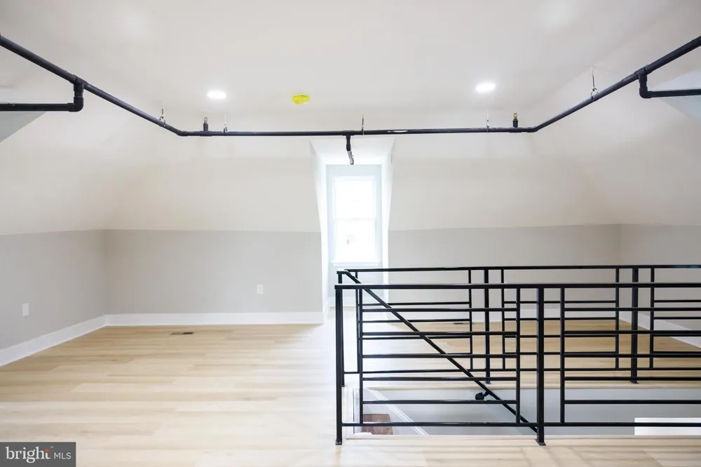 1201 LINDLEY AVENUE Philadelphia, PA 19141
