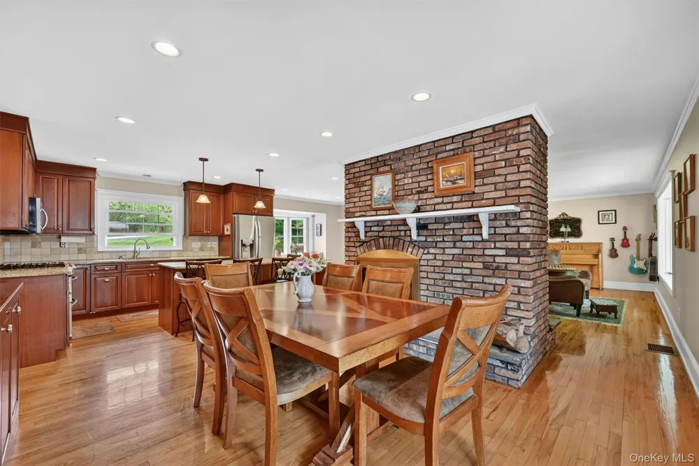 8 Mountain Brook Road Cornwall, NY 12518
