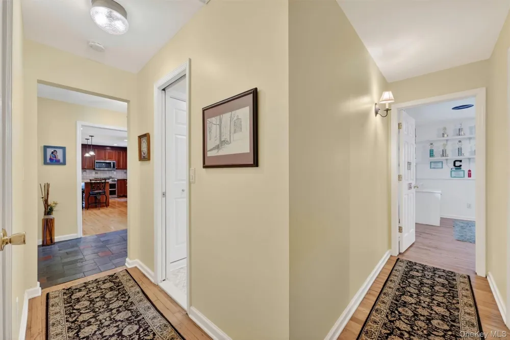 8 Mountain Brook Road Cornwall, NY 12518