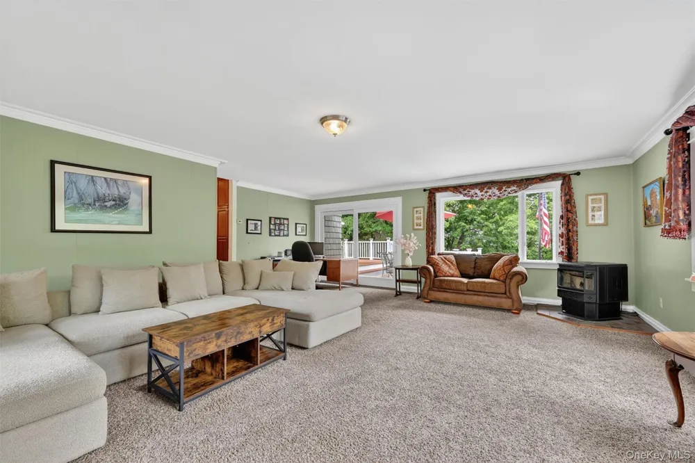 8 Mountain Brook Road Cornwall, NY 12518