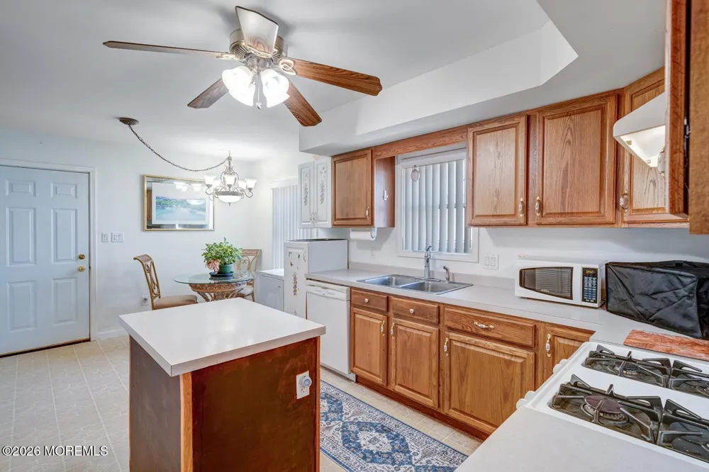 22 W Raritan Drive Little Egg Harbor, NJ 08087