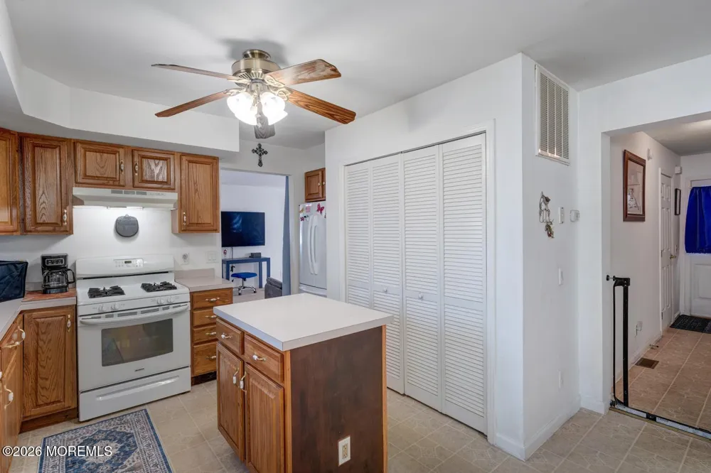 22 W Raritan Drive Little Egg Harbor, NJ 08087