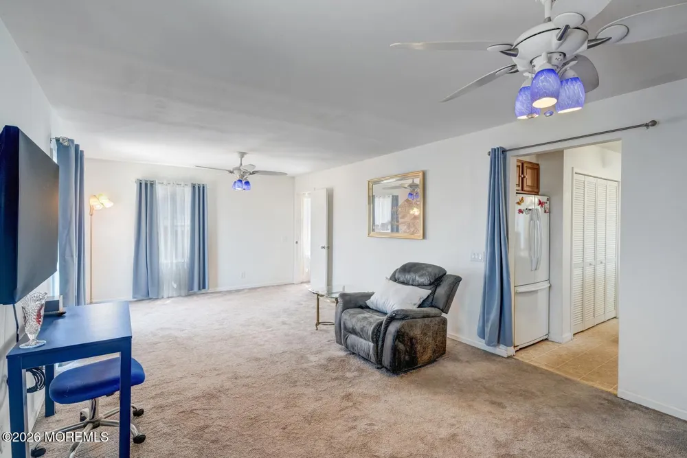 22 W Raritan Drive Little Egg Harbor, NJ 08087