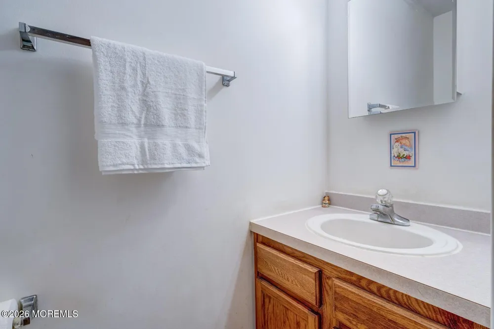 22 W Raritan Drive Little Egg Harbor, NJ 08087