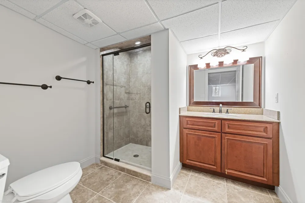 50804 Redwood Lane New Baltimore City, MI 48047