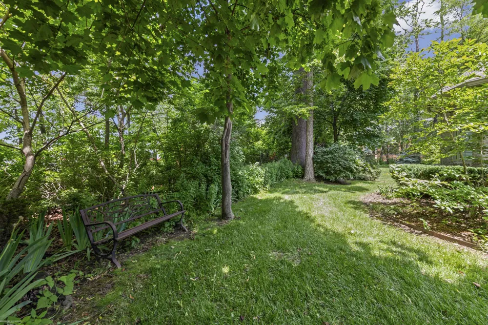 50804 Redwood Lane New Baltimore City, MI 48047