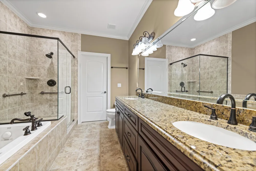 50804 Redwood Lane New Baltimore City, MI 48047