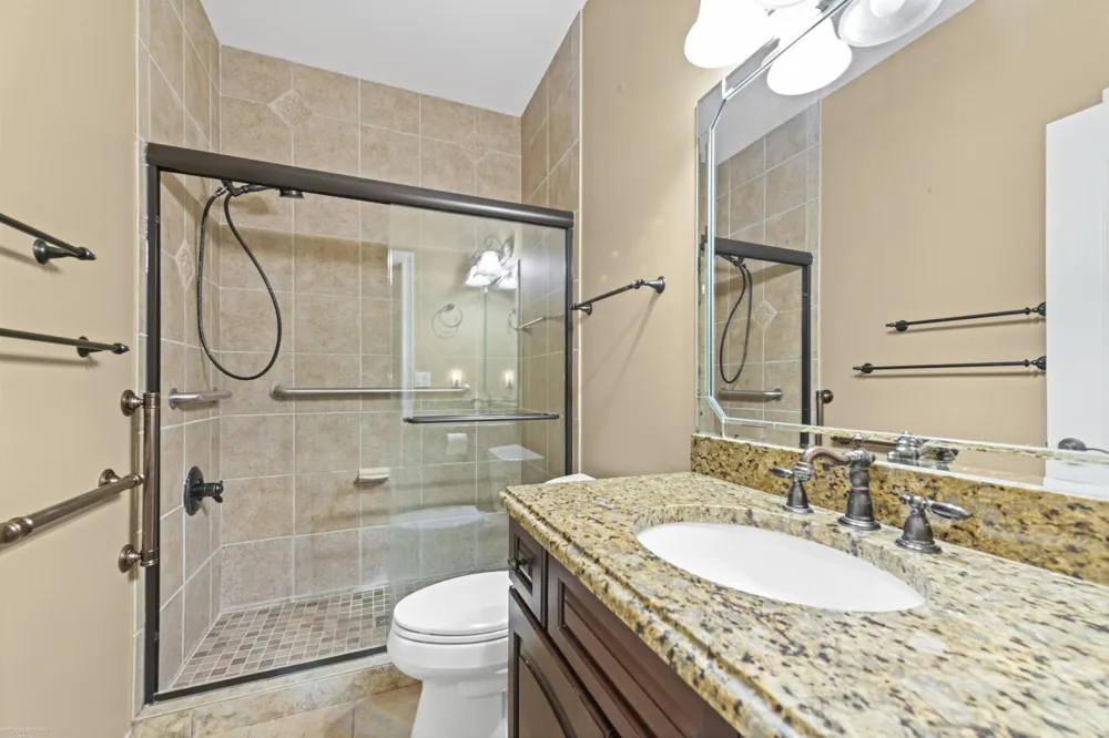 50804 Redwood Lane New Baltimore City, MI 48047