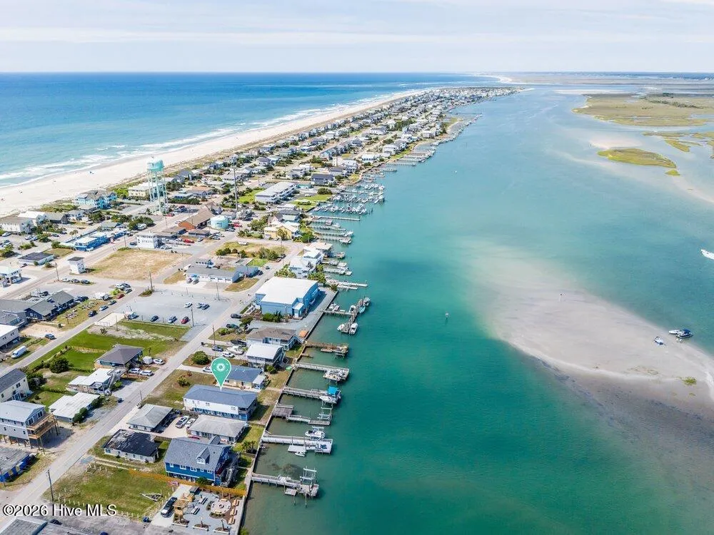712 Channel Boulevard Topsail Beach, NC 28445
